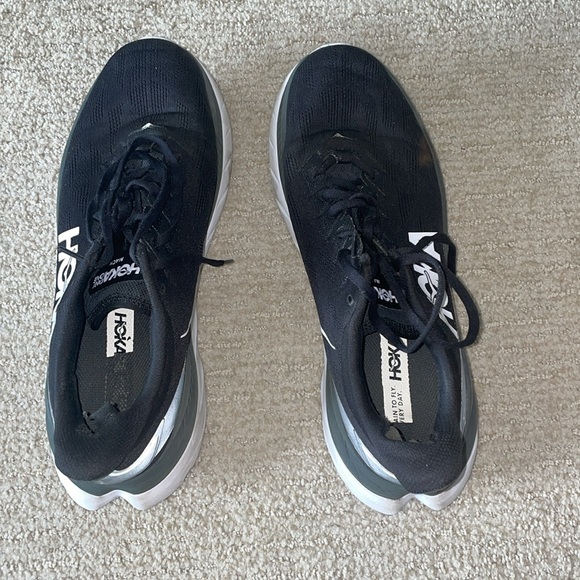 Men’s size 11 Hoka mach 4- back - Picture 3 of 8